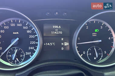 Внедорожник / Кроссовер Mercedes-Benz M-Class 2011 в 