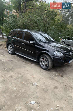 Внедорожник / Кроссовер Mercedes-Benz M-Class 2007 в 