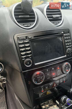 Внедорожник / Кроссовер Mercedes-Benz M-Class 2007 в 