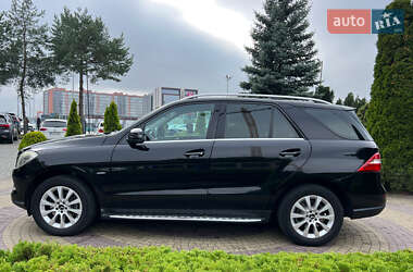 Внедорожник / Кроссовер Mercedes-Benz M-Class 2012 в 