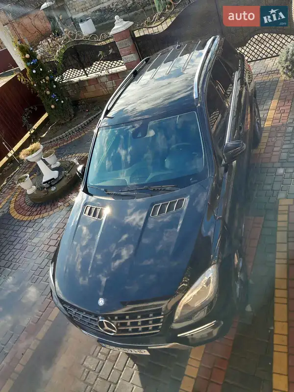 Mercedes-Benz M-Class