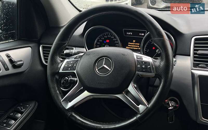 Внедорожник / Кроссовер Mercedes-Benz M-Class 2013 в Ивано-Франковске