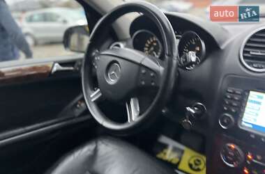 Внедорожник / Кроссовер Mercedes-Benz M-Class 2005 в 