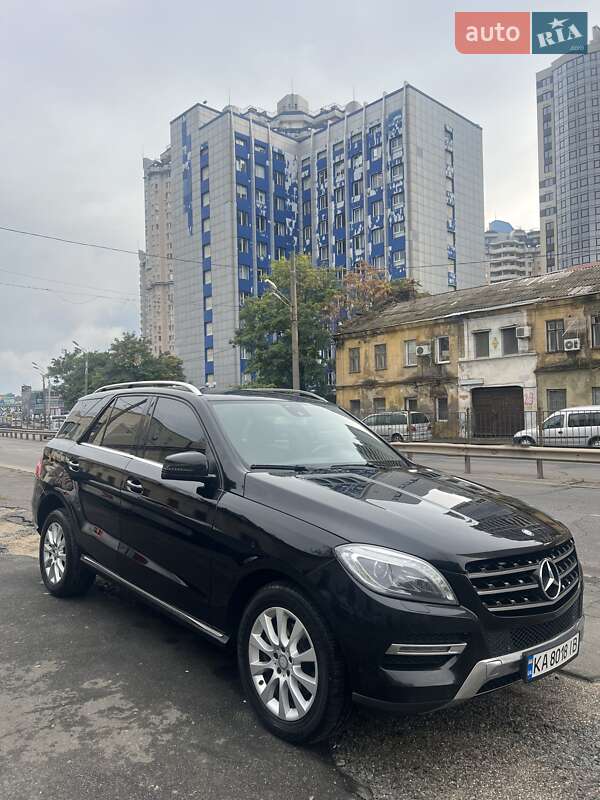 Позашляховик / Кросовер Mercedes-Benz M-Class 2015 в Одесі