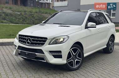 Внедорожник / Кроссовер Mercedes-Benz M-Class 2012 в 