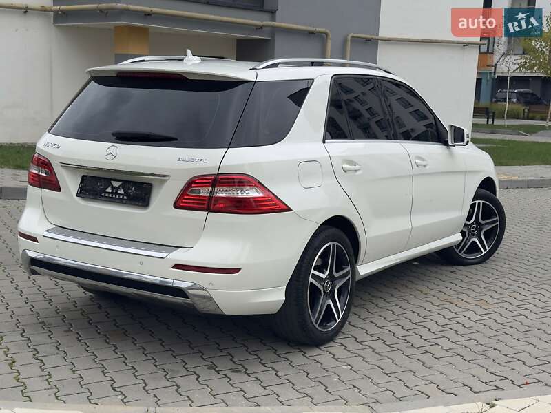 Внедорожник / Кроссовер Mercedes-Benz M-Class 2012 в Ивано-Франковске