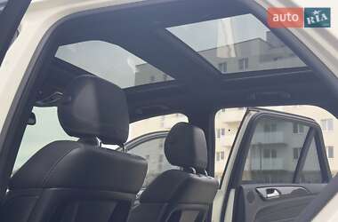 Внедорожник / Кроссовер Mercedes-Benz M-Class 2012 в 
