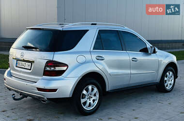 Внедорожник / Кроссовер Mercedes-Benz M-Class 2008 в 