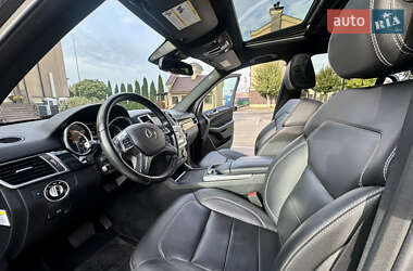 Внедорожник / Кроссовер Mercedes-Benz M-Class 2012 в 