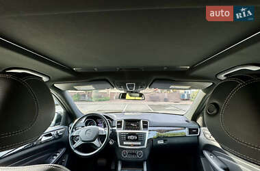 Внедорожник / Кроссовер Mercedes-Benz M-Class 2012 в 