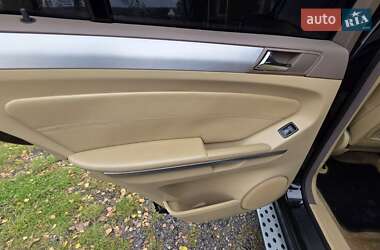 Внедорожник / Кроссовер Mercedes-Benz M-Class 2006 в 