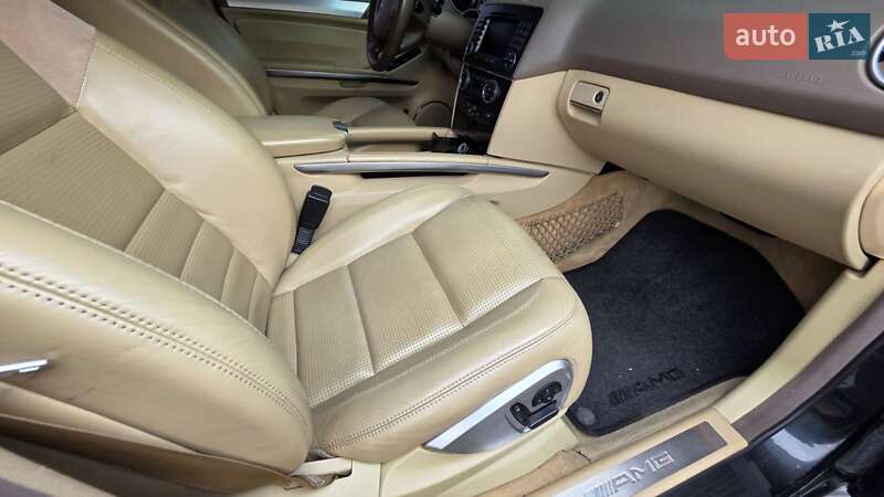 Внедорожник / Кроссовер Mercedes-Benz M-Class 2006 в Ровно