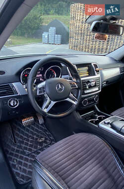 Внедорожник / Кроссовер Mercedes-Benz M-Class 2012 в 