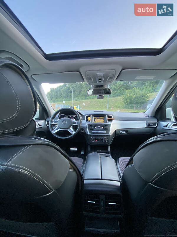 Внедорожник / Кроссовер Mercedes-Benz M-Class 2012 в Мукачево
