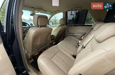 Позашляховик / Кросовер Mercedes-Benz M-Class 2005 в 