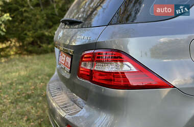 Позашляховик / Кросовер Mercedes-Benz M-Class 2012 в 