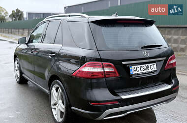 Внедорожник / Кроссовер Mercedes-Benz M-Class 2013 в 
