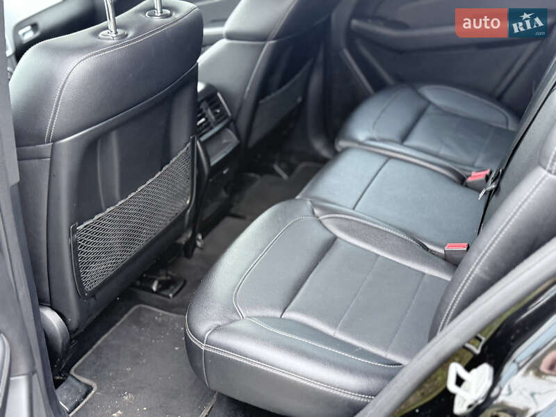 Позашляховик / Кросовер Mercedes-Benz M-Class 2013 в Києві