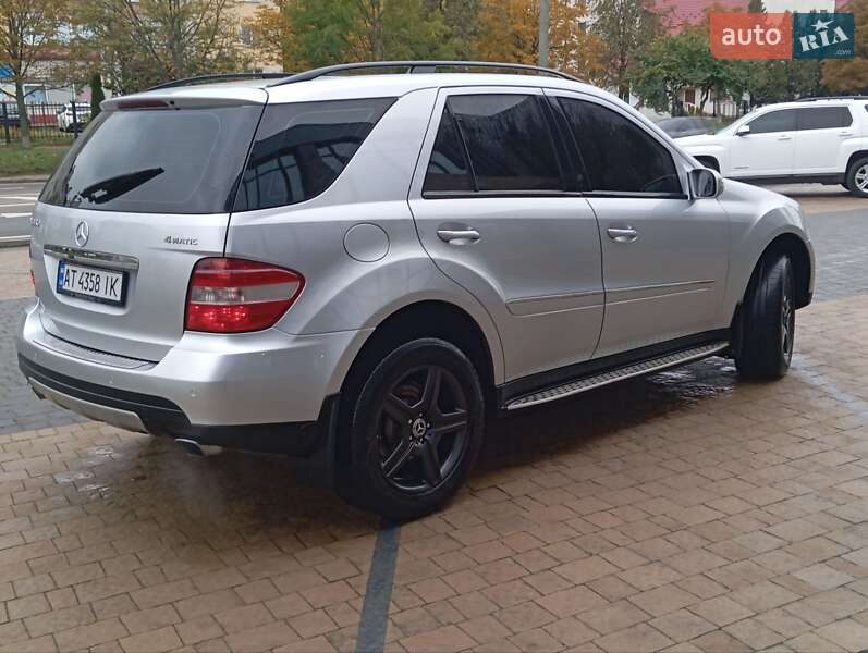 Внедорожник / Кроссовер Mercedes-Benz M-Class 2008 в Ивано-Франковске