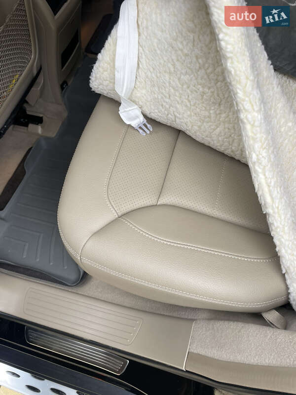 Внедорожник / Кроссовер Mercedes-Benz M-Class 2013 в Долине