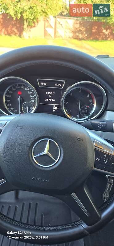 Позашляховик / Кросовер Mercedes-Benz M-Class 2012 в Смілі