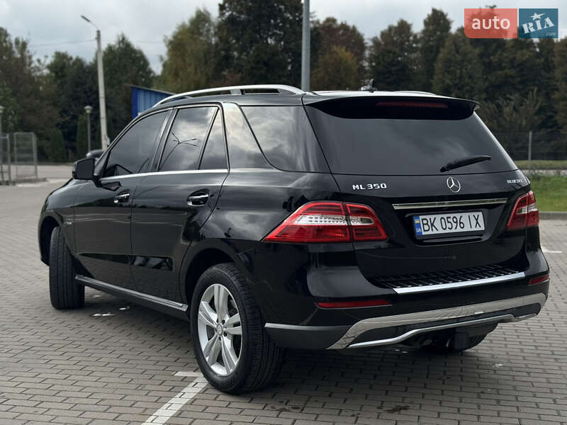 Позашляховик / Кросовер Mercedes-Benz M-Class 2012 в Дубні фото 4 Позашляховик / Кросовер Mercedes-Benz M-Class 2012 в Дубні