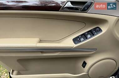 Внедорожник / Кроссовер Mercedes-Benz M-Class 2009 в 