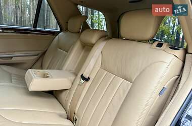 Внедорожник / Кроссовер Mercedes-Benz M-Class 2009 в 