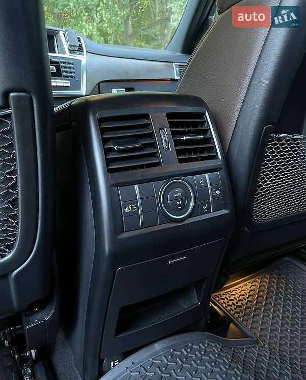 Внедорожник / Кроссовер Mercedes-Benz M-Class 2013 в Виннице