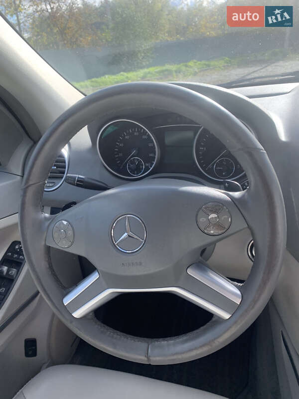 Внедорожник / Кроссовер Mercedes-Benz M-Class 2010 в Хмельницком