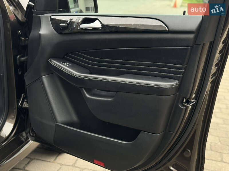 Внедорожник / Кроссовер Mercedes-Benz M-Class 2013 в Луцке