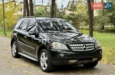 Позашляховик / Кросовер Mercedes-Benz M-Class 2009 в Києві