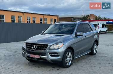 Внедорожник / Кроссовер Mercedes-Benz M-Class 2012 в Нововолынске