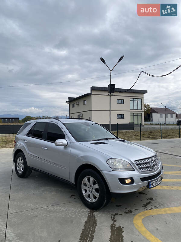 Позашляховик / Кросовер Mercedes-Benz M-Class 2007 в Тячеві