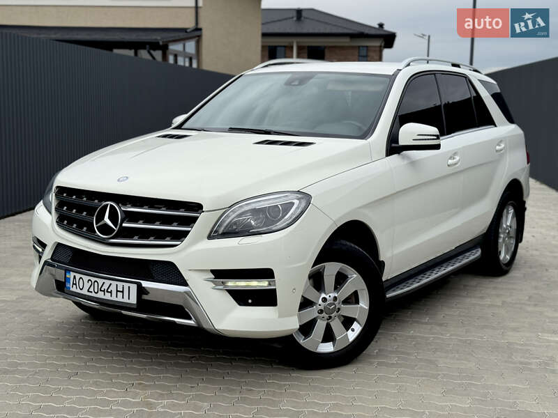 Позашляховик / Кросовер Mercedes-Benz M-Class 2012 в Ужгороді