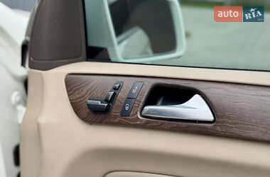 Внедорожник / Кроссовер Mercedes-Benz M-Class 2012 в 