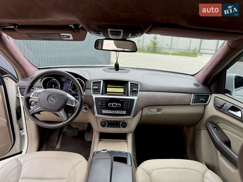 Позашляховик / Кросовер Mercedes-Benz M-Class 2012 в Ужгороді