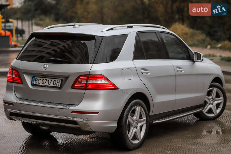 Позашляховик / Кросовер Mercedes-Benz M-Class 2013 в Львові фото 2 Позашляховик / Кросовер Mercedes-Benz M-Class 2013 в Львові