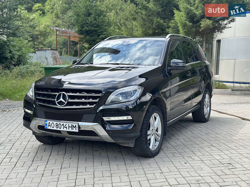 Внедорожник / Кроссовер Mercedes-Benz M-Class 2013 в Рахове фото 3 Внедорожник / Кроссовер Mercedes-Benz M-Class 2013 в Рахове