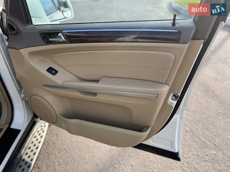Внедорожник / Кроссовер Mercedes-Benz M-Class 2011 в Дубно фото 14 Внедорожник / Кроссовер Mercedes-Benz M-Class 2011 в Дубно