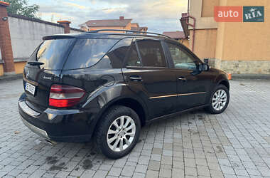 Внедорожник / Кроссовер Mercedes-Benz M-Class 2006 в 