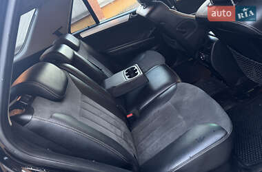 Внедорожник / Кроссовер Mercedes-Benz M-Class 2006 в 