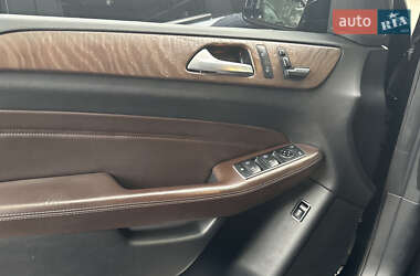 Внедорожник / Кроссовер Mercedes-Benz M-Class 2014 в 