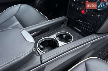 Внедорожник / Кроссовер Mercedes-Benz M-Class 2010 в 