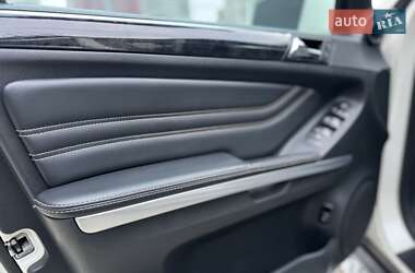 Внедорожник / Кроссовер Mercedes-Benz M-Class 2010 в 