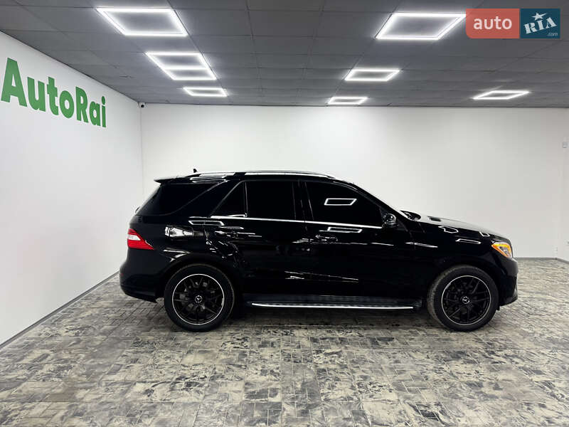 Позашляховик / Кросовер Mercedes-Benz M-Class 2015 в Одесі