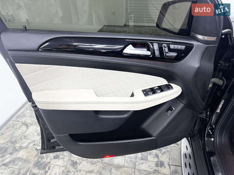 Позашляховик / Кросовер Mercedes-Benz M-Class 2015 в Одесі