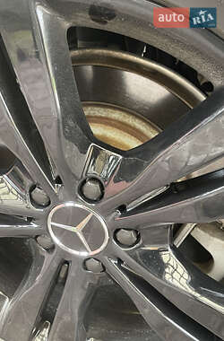 Внедорожник / Кроссовер Mercedes-Benz M-Class 2011 в 