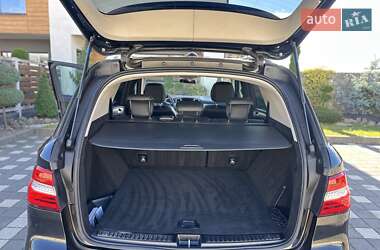 Внедорожник / Кроссовер Mercedes-Benz M-Class 2012 в 