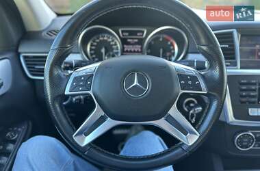 Внедорожник / Кроссовер Mercedes-Benz M-Class 2012 в 